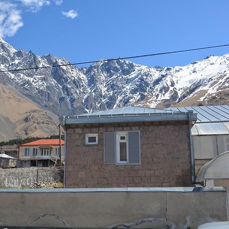 Guest House Kavtarashvili 38 Kazbegi Extérieur photo