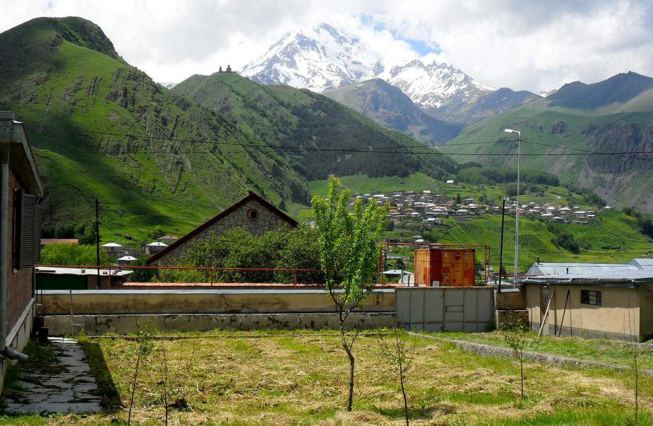 Guest House Kavtarashvili 38 Kazbegi Extérieur photo
